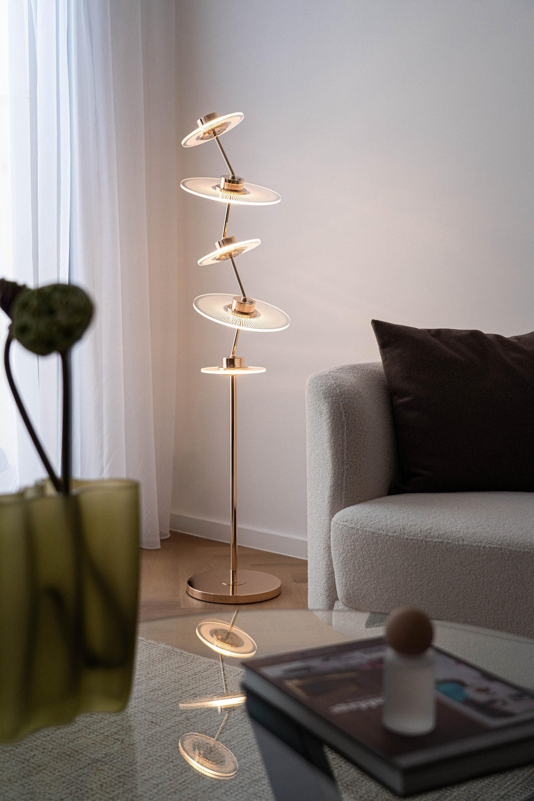 How to Style Small Spaces: Simple Home Decor Hacks